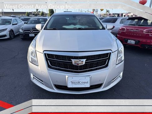 Used 2017 Cadillac XTS Luxury AWD/4WD image 4