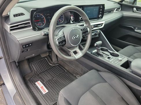 Used 2021 Kia K5 LXS FWD image 3