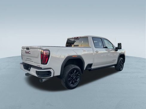 New 2026 GMC Sierra 2500 AT4 w/ AT4 Premium Plus Package image 9