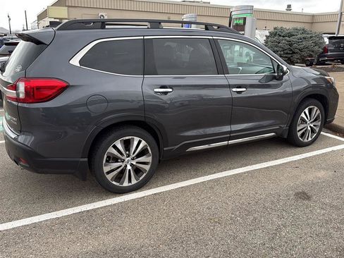 Used 2019 Subaru Ascent Touring w/ Popular Package #2A image 8