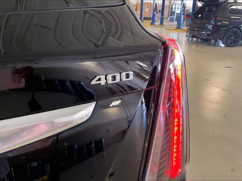 Used 2025 Cadillac XT5 Sportv w/ Technology Package AWD/4WD image 9