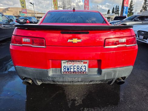 Used 2015 Chevrolet Camaro LT image 3