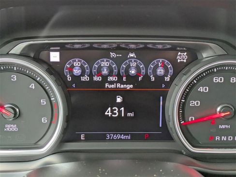 Used 2021 Chevrolet Silverado 1500 High Country w/ Technology Package image 29