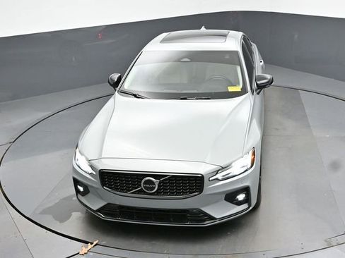 Used 2024 Volvo S60 B5 Plus w/ Climate Package FWD image 19