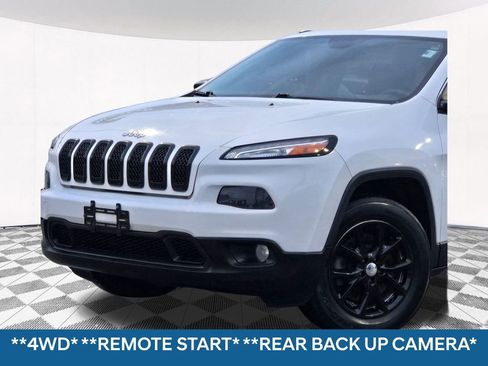 Used 2014 Jeep Cherokee Latitude w/ Comfort/Convenience Group image 2