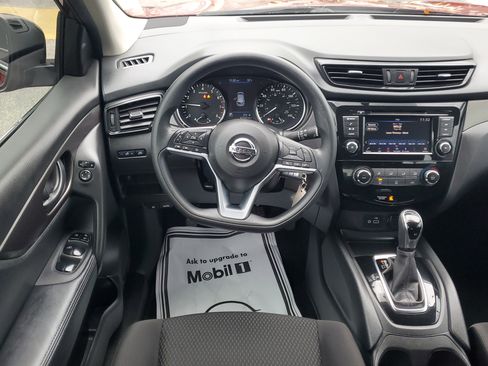 Used 2019 Nissan Rogue Sport S w/ Appearance Package image 15