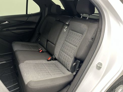 Certified 2022 Chevrolet Equinox LT image 11