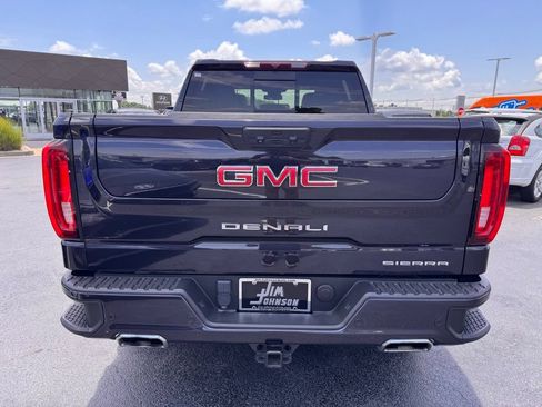 Used 2022 GMC Sierra 1500 Denali AWD/4WD image 4