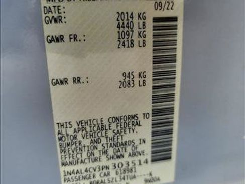 Used 2023 Nissan Altima 2.0 SR FWD image 22
