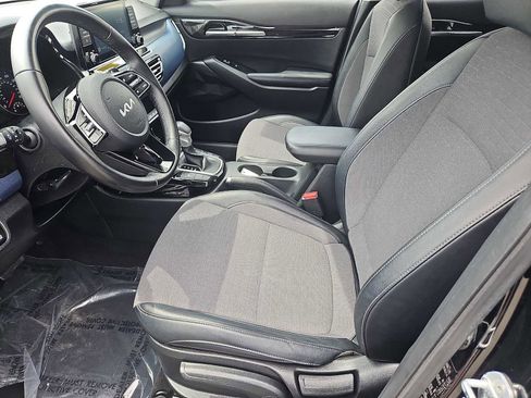 Used 2023 Kia Seltos S AWD/4WD image 29