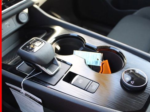 Certified 2025 Nissan Rogue S image 37