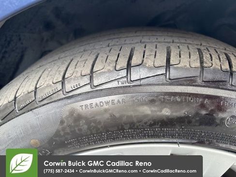 Used 2018 BMW 330i xDrive Sedan w/ Convenience Package image 34