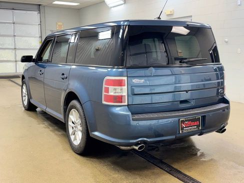 Used 2019 Ford Flex SE image 7