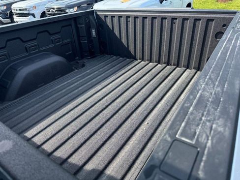 New 2026 Chevrolet Silverado 1500 RST w/ Z71 Off-Road Package AWD/4WD image 8