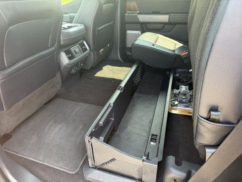 Used 2022 Ford F150 Lariat AWD/4WD image 36