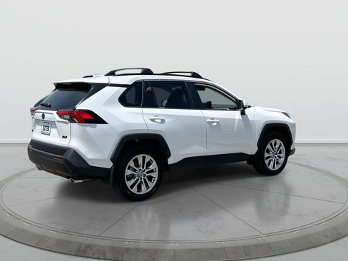 Used 2025 Toyota RAV4 XLE Premium w/ Weather Package FWD image 8