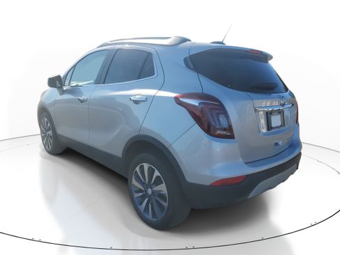 Used 2022 Buick Encore Preferred w/ Safety Package image 4
