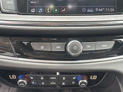Used 2020 Buick Enclave Avenir w/ Avenir Technology Package FWD image 19