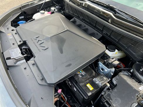 Used 2025 Kia Niro Wind FWD image 30