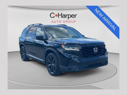 Used 2025 Honda Pilot Black Edition image 1