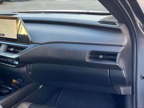 Used 2025 Lexus UX 300h AWD w/ Cold Area Package image 18