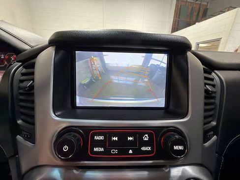 Used 2015 GMC Yukon XL SLE w/ Convenience Package image 17