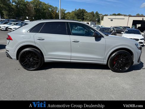 Used 2022 Audi RS Q8 image 9