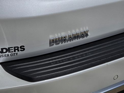 Used 2023 Chevrolet Tahoe High Country AWD/4WD image 7