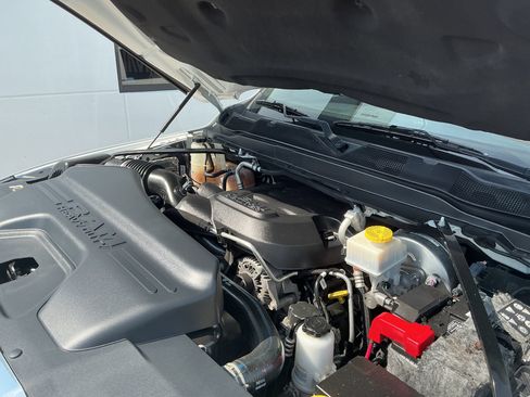 Used 2019 RAM 2500 Tradesman AWD/4WD image 24