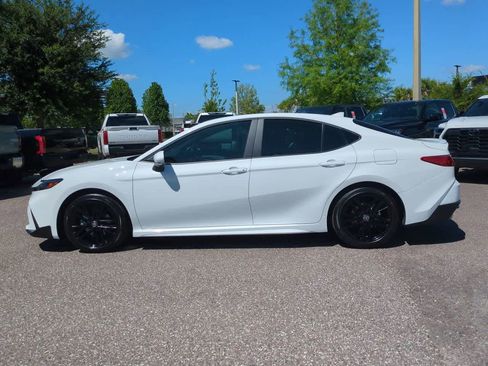 Certified 2026 Toyota Camry SE FWD image 3