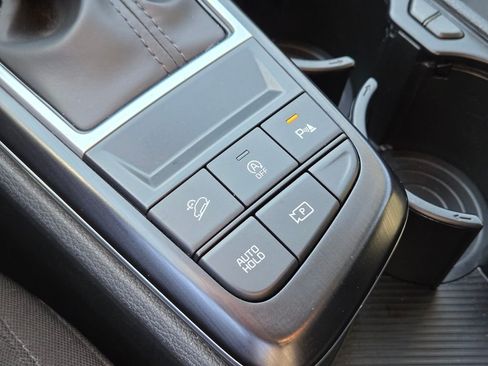 Used 2026 Kia Sportage LX FWD image 33