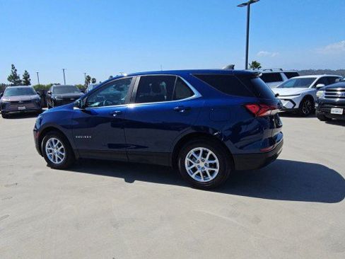 Used 2023 Chevrolet Equinox LT FWD image 6