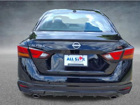 Used 2025 Nissan Altima 2.5 SR FWD image 17