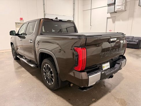 Used 2022 Toyota Tundra Limited w/ Power Package RWD image 7