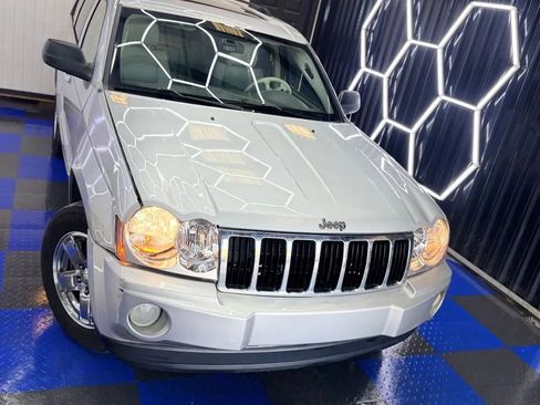 Used 2007 Jeep Grand Cherokee Limited image 10