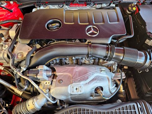 Used 2020 Mercedes-Benz A 220 image 10