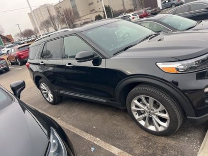 Used 2023 Ford Explorer Platinum w/ Technology Package