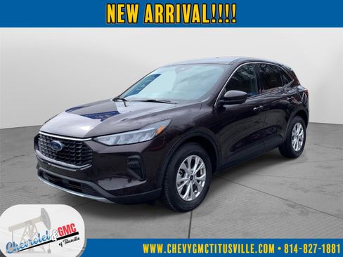 Used 2023 Ford Escape Active w/ Tech Pack #2 image 9