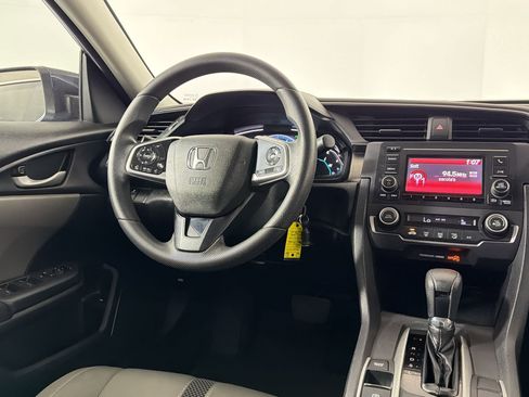 Used 2020 Honda Civic LX image 25