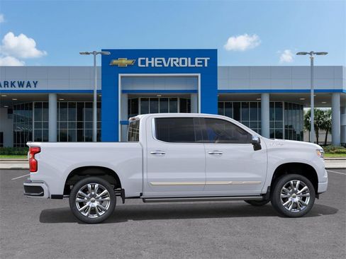 New 2026 Chevrolet Silverado 1500 High Country image 5