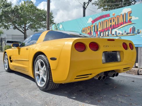 Used 2003 Chevrolet Corvette Coupe w/ Preferred Equipment Group image 6