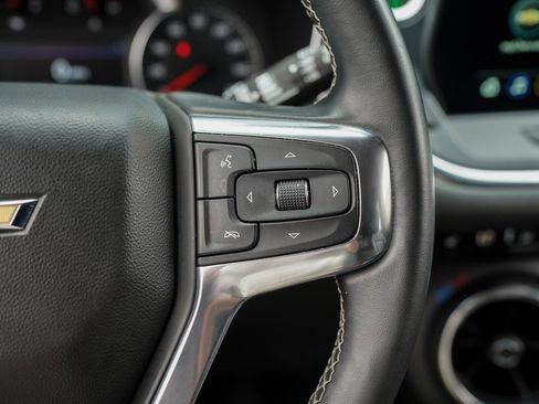 Used 2023 Chevrolet Blazer LT image 29