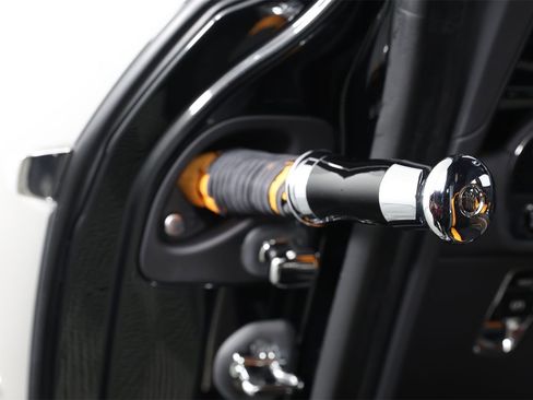 New 2025 Rolls-Royce Spectre w/ Spectre Launch Package image 24