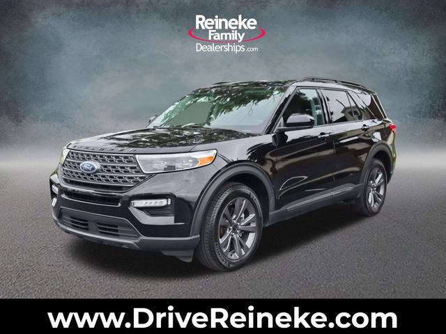 Certified 2024 Ford Explorer XLT w/ Equipment Group 202A AWD/4WD image 1
