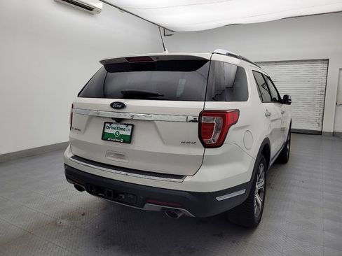 Used 2019 Ford Explorer Limited w/ Limited Luxury Package image 7