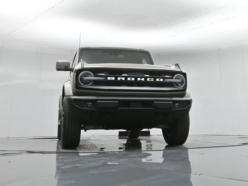 Certified 2026 Ford Bronco Outer Banks AWD/4WD image 55