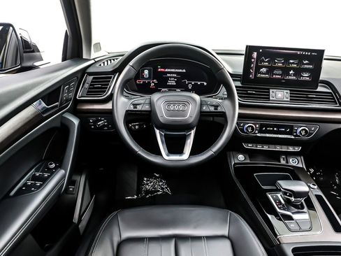 Used 2023 Audi Q5 2.0T Premium Plus w/ Premium Plus Package image 5