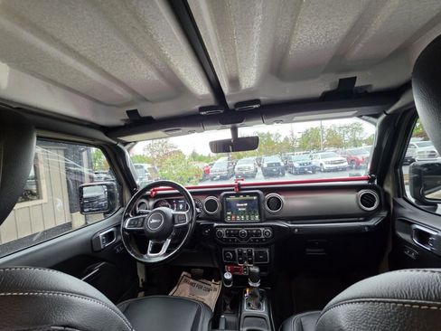 Used 2020 Jeep Gladiator Rubicon AWD/4WD image 21