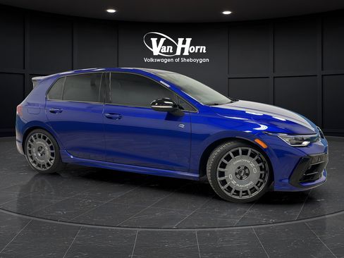 Used 2025 Volkswagen Golf w/ Euro Style Package AWD/4WD image 1
