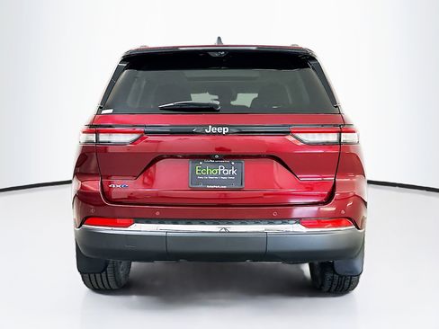 Used 2023 Jeep Grand Cherokee 4WD 4xe w/ Luxury Tech Group II image 7